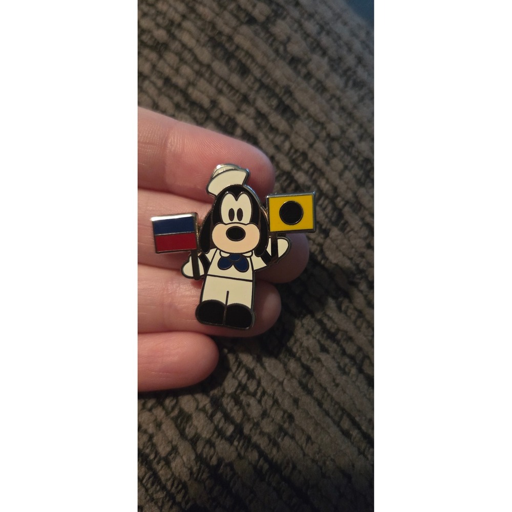 Disney Cruise Line Goofy Signal Flags Enamel Pin 2003 Sailor Nautical Disneyana